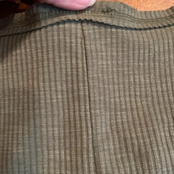 BNWOT Zenana green ribbed tank top - Picture 13 of 14